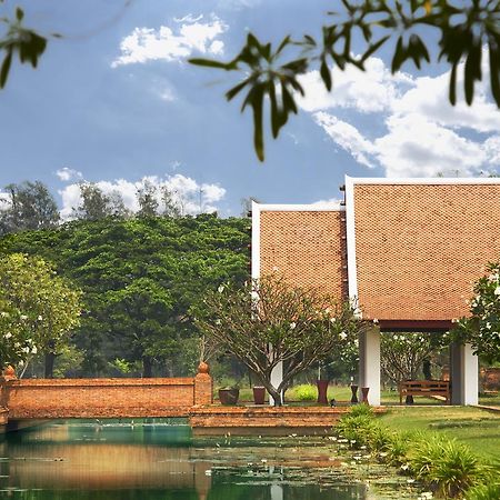 Sukhothai Heritage Resort Sawankhalok Exterior photo