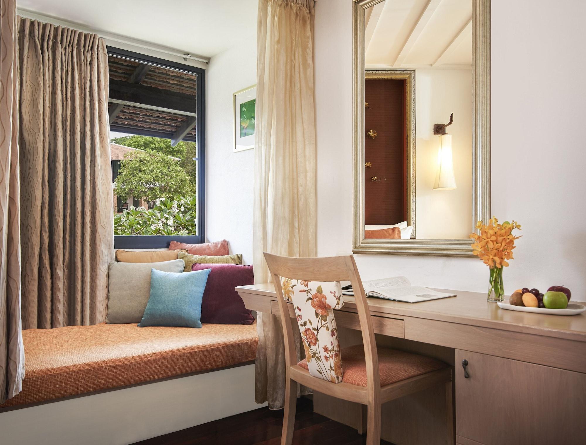 Sukhothai Heritage Resort Sawankhalok Exterior photo